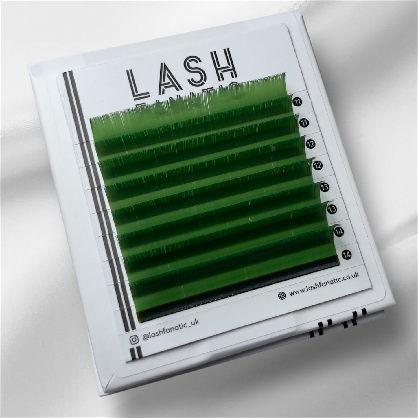 GREEN LASHES