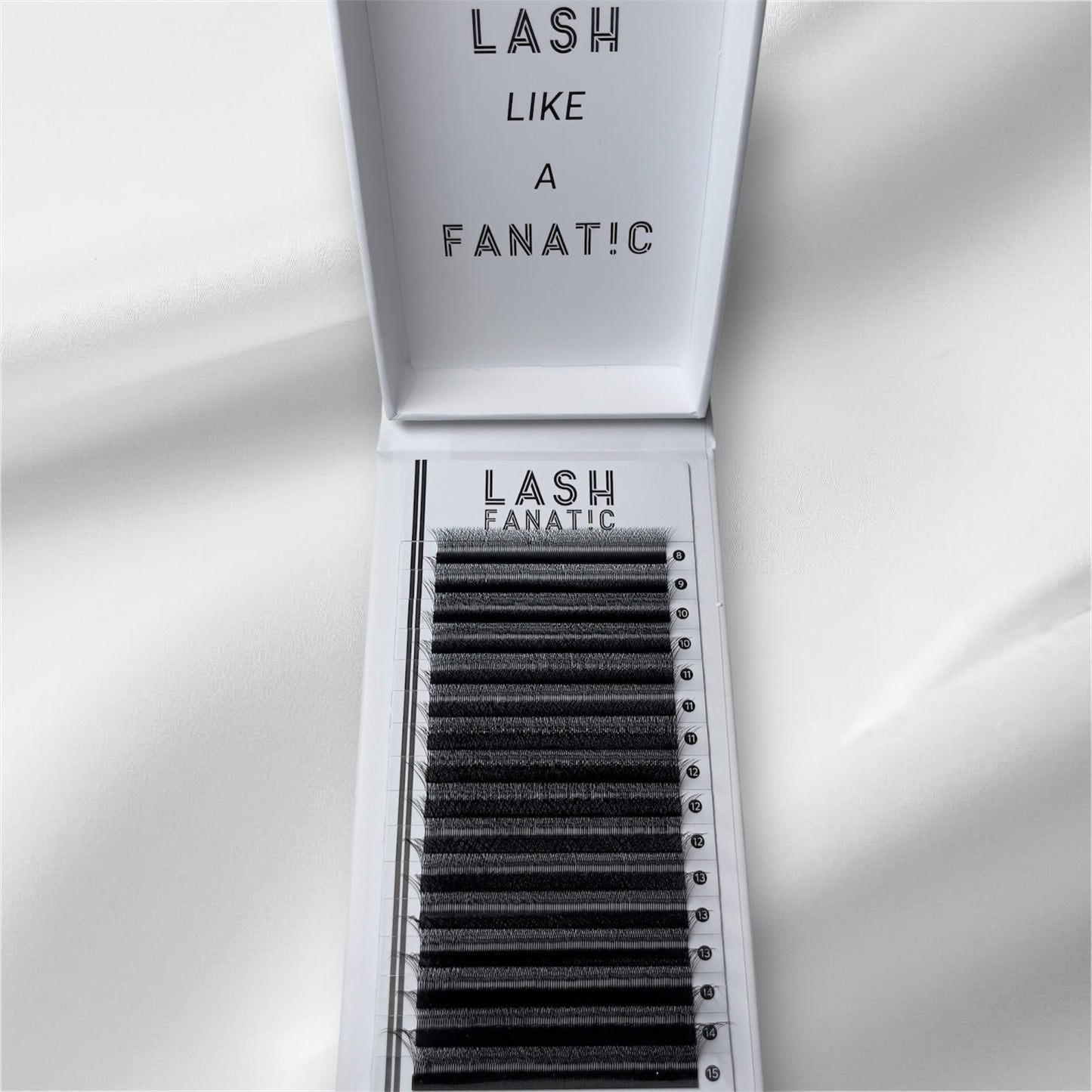 W LASHES