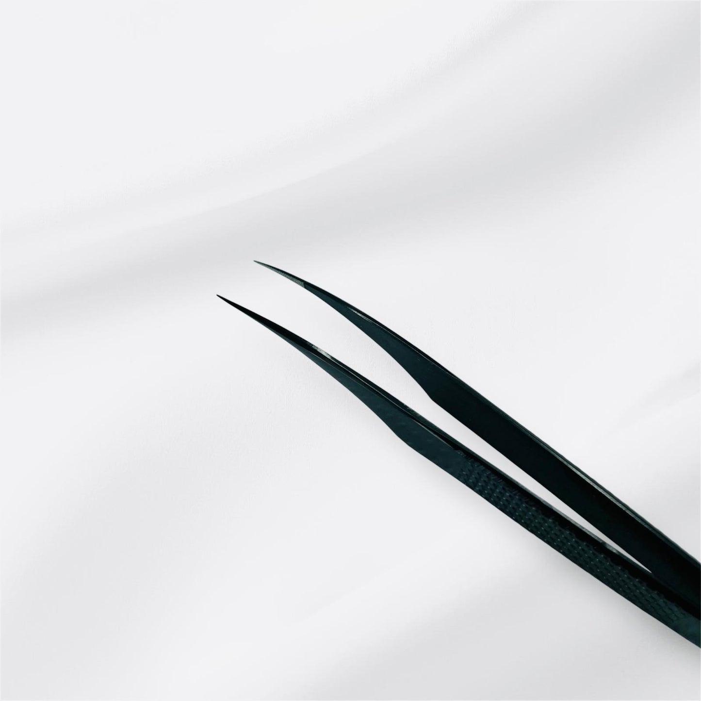 FIBER TIP CURVED ISOLATION TWEEZER