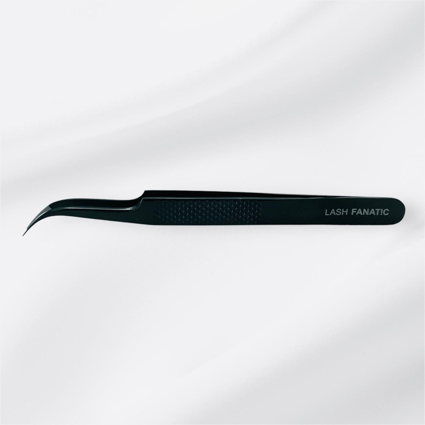 FIBER TIP CURVED MULTIFUNCTIONAL TWEEZER