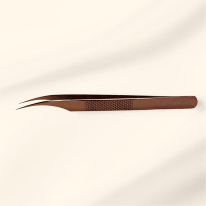 CURVED ISOLATION TWEEZER