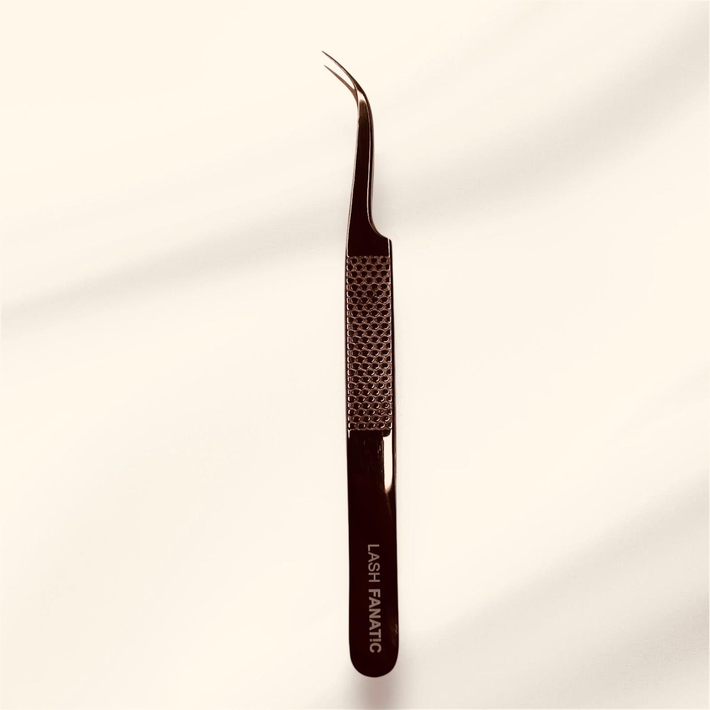 CURVED MULTIFUNCTIONAL TWEEZER