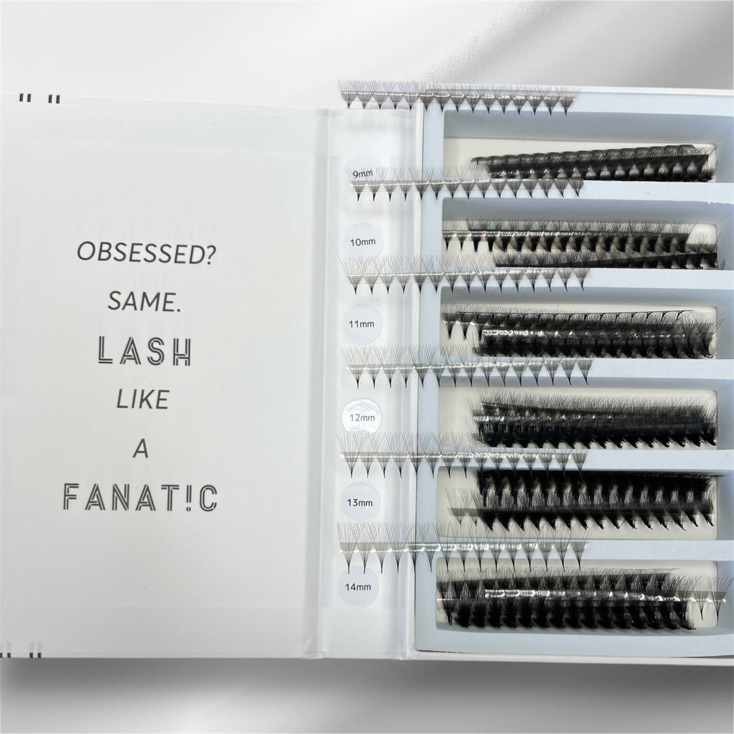 14D 0.03 PREMADE LASH FANS (APPROX 1100 FANS)