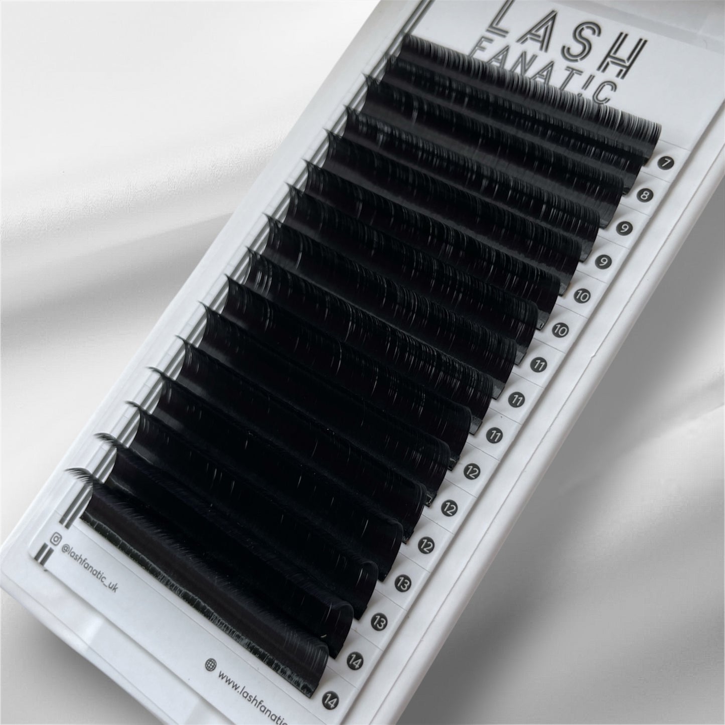 EASY FANNING LASHES MIXED LENGTH