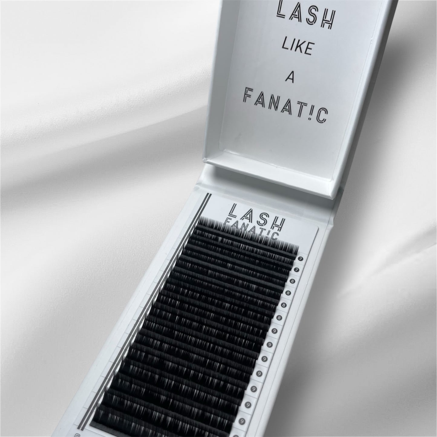 CLASSIC LASHES 0.12